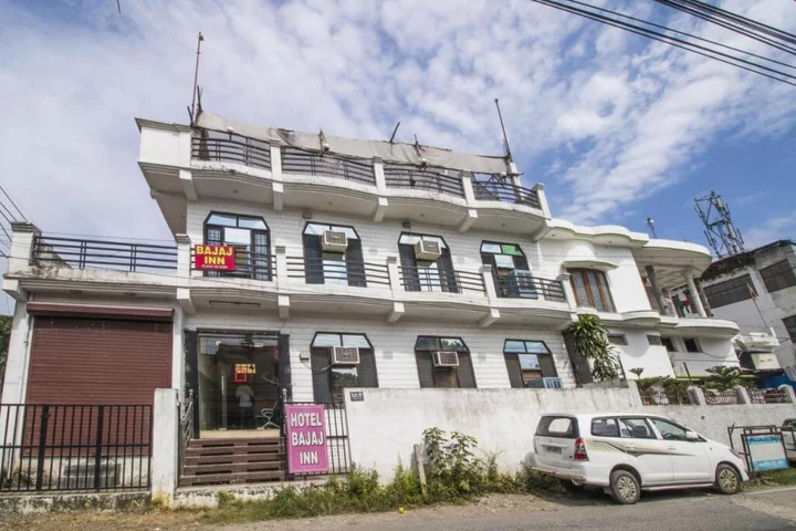 Дехрадун: Hotel Bajaj Inn