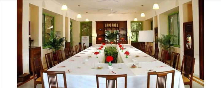 Садри: WelcomHeritage Maharani Bagh Orchard Retreat