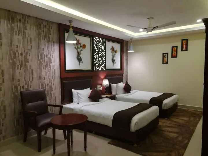 Сриперумбудур: Sathyam Grand Resort, Sriperumbudur