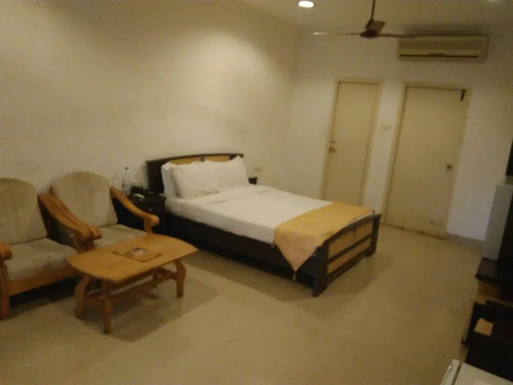 Сриперумбудур: Sathyam Grand Resort, Sriperumbudur