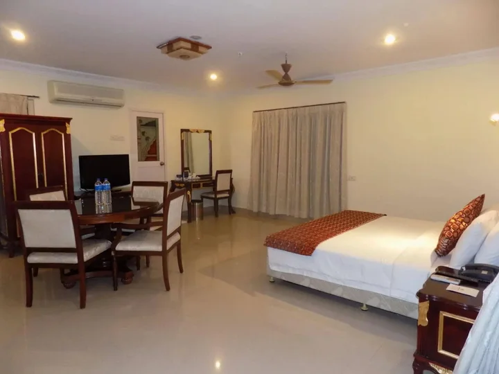 Сриперумбудур: Sathyam Grand Resort, Sriperumbudur