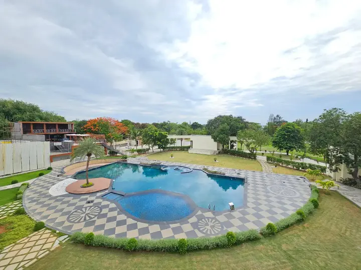 Сриперумбудур: Sathyam Grand Resort, Sriperumbudur