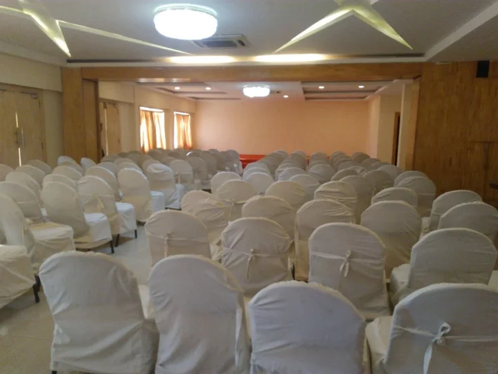 Сриперумбудур: Sathyam Grand Resort, Sriperumbudur