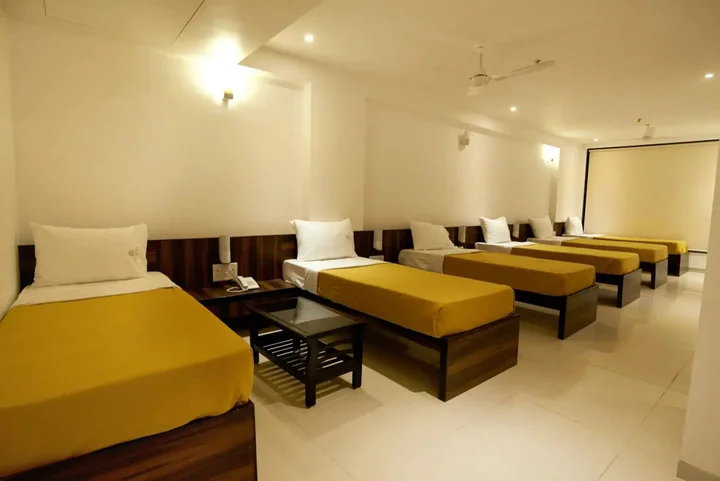 Виджаявада: Itsy Hotels G Square