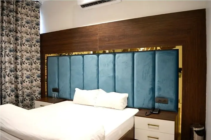 Амбала: Hotel Silver Ace
