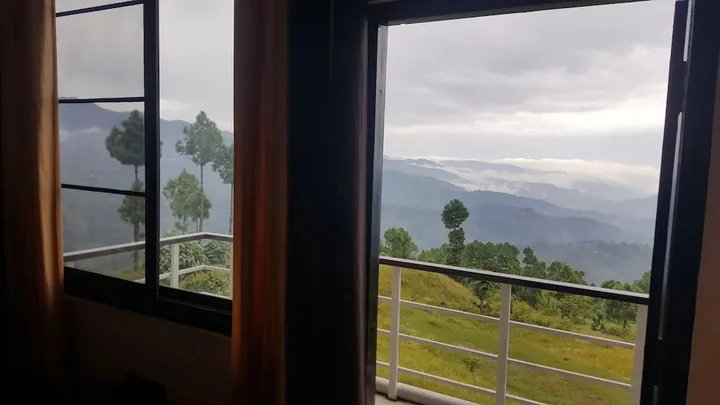 Чубаттакхал: Corbett Hill Resorts