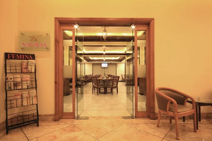 Ахмедабад: Hotel Naeeka