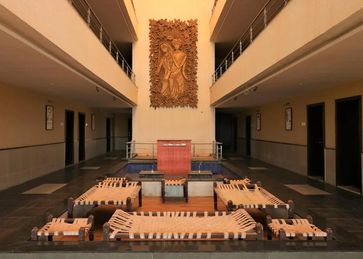 Дварка: Goverdhan Greens Resort Dwarka