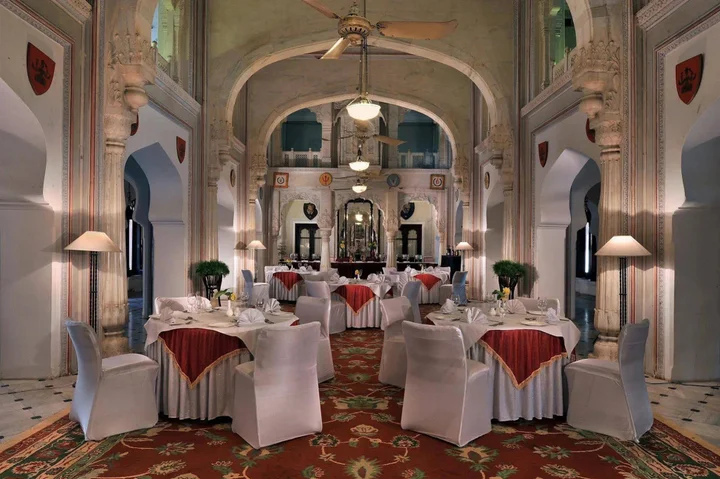 Кота: WelcomHeritage Umed Bhawan Palace