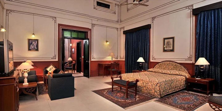 Кота: WelcomHeritage Umed Bhawan Palace