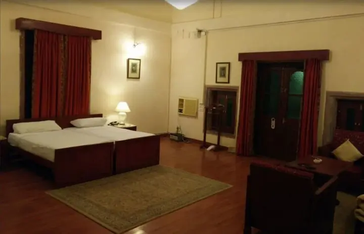 Кота: WelcomHeritage Umed Bhawan Palace