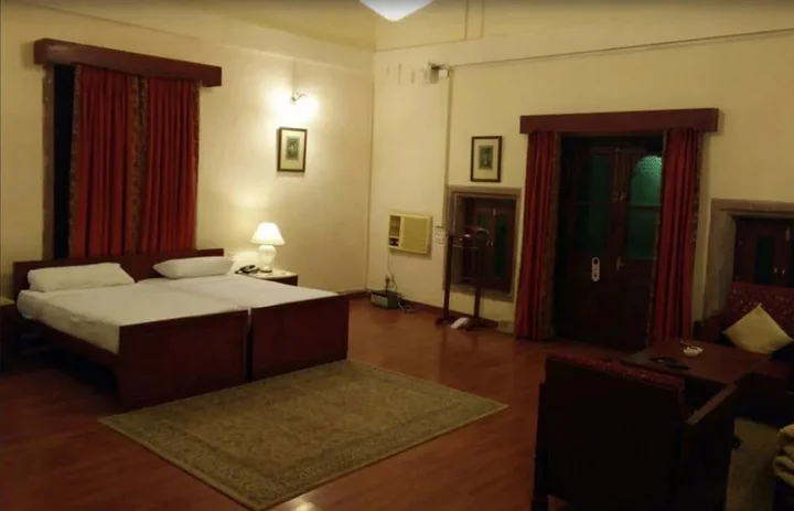 Кота: WelcomHeritage Umed Bhawan Palace