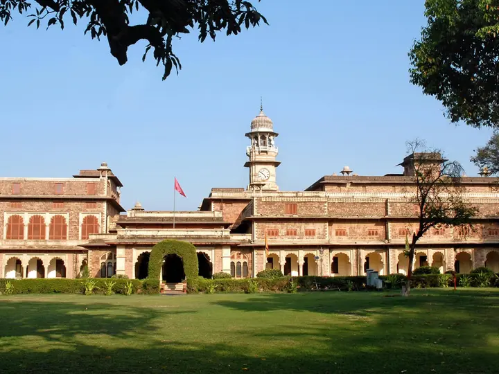 Кота: WelcomHeritage Umed Bhawan Palace