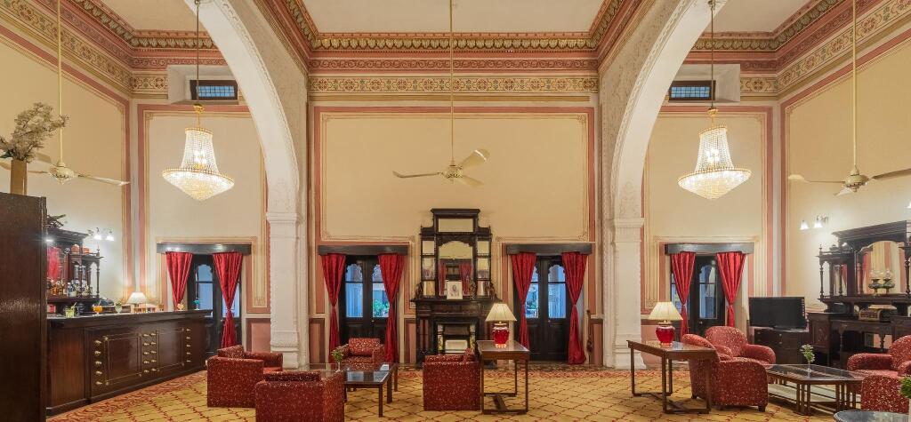 Кота: WelcomHeritage Umed Bhawan Palace