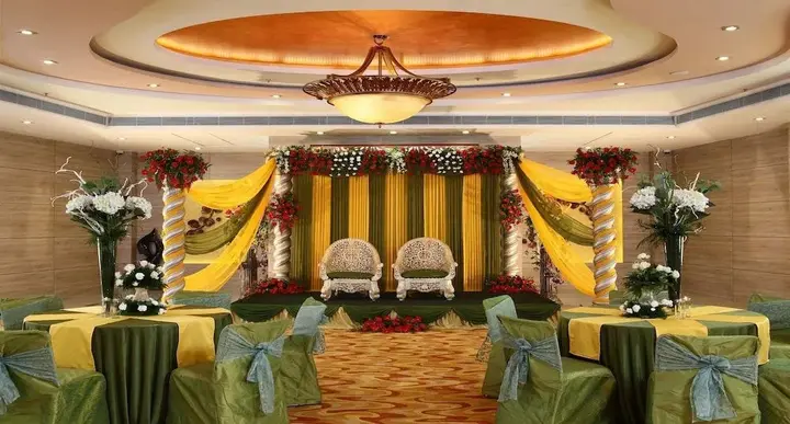 Вриндаван: Nidhivan Hotels & Resorts