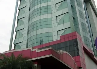 Ченнаи: The Checkers Hotel