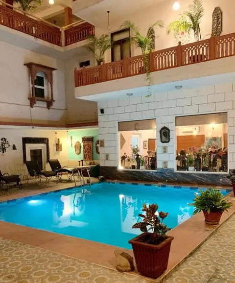Джайпур: Suryaa Villa - A City Centre Hotel