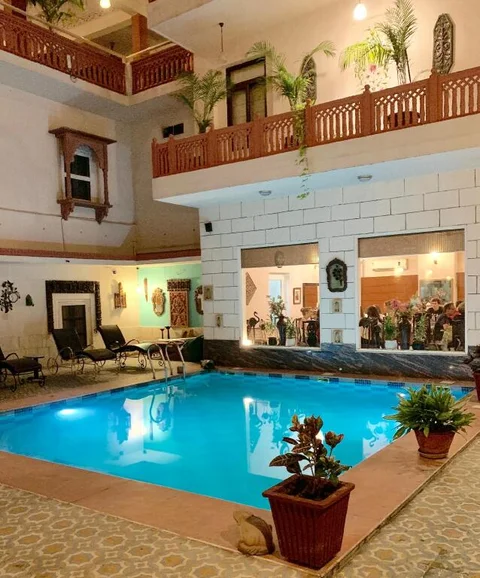 Джайпур: Suryaa Villa - A City Centre Hotel