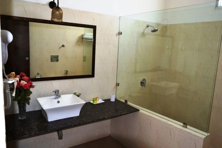 Джайпур: Suryaa Villa - A City Centre Hotel