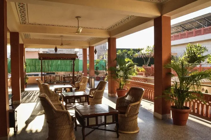Джайпур: Suryaa Villa - A City Centre Hotel