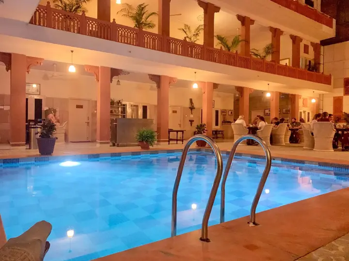 Джайпур: Suryaa Villa - A City Centre Hotel