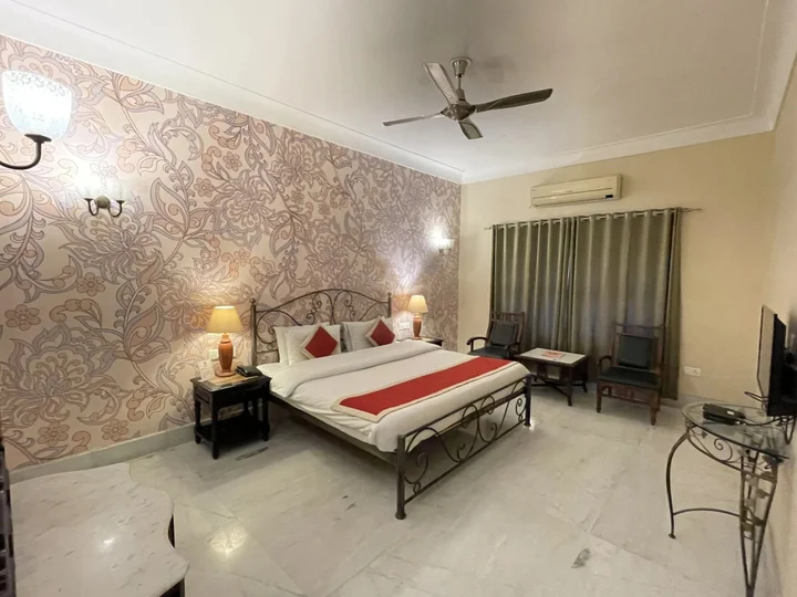 Джайпур: Suryaa Villa - A City Centre Hotel