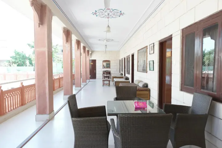 Джайпур: Suryaa Villa - A City Centre Hotel