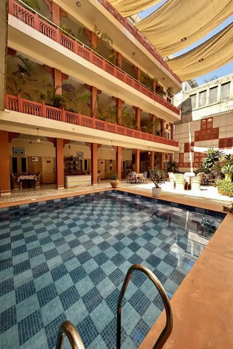 Джайпур: Suryaa Villa - A City Centre Hotel