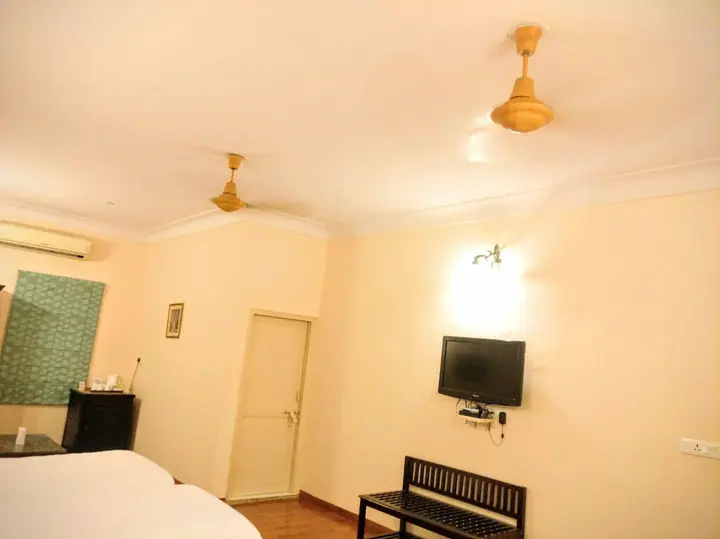 Джайпур: Suryaa Villa - A City Centre Hotel