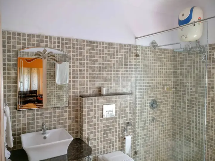Джайпур: Suryaa Villa - A City Centre Hotel