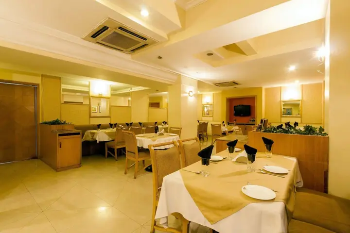 Пуна: Gandharv Residency