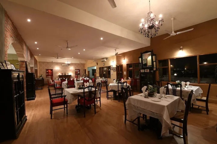 Кангра: WelcomHeritage Judge's Court