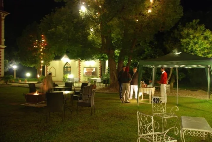 Кангра: WelcomHeritage Judge's Court