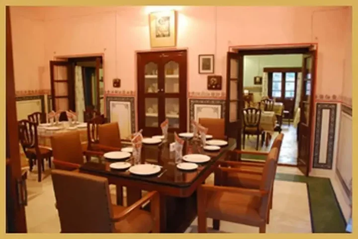 Кангра: WelcomHeritage Judge's Court