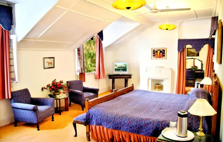 Байджнатх: WelcomHeritage Taragarh Palace