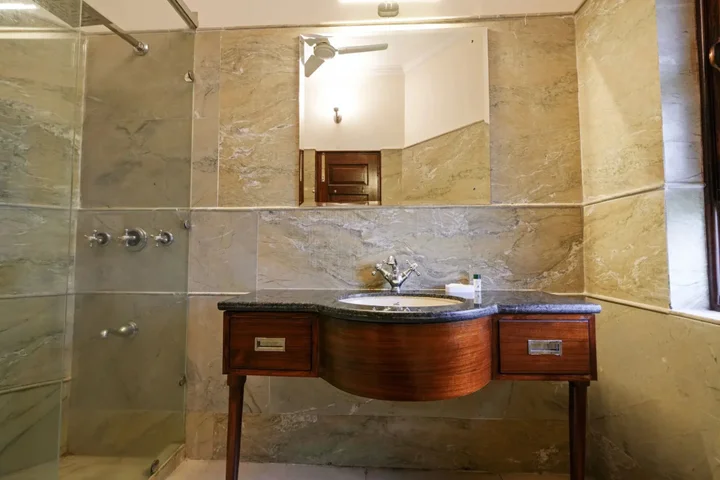 Байджнатх: WelcomHeritage Taragarh Palace