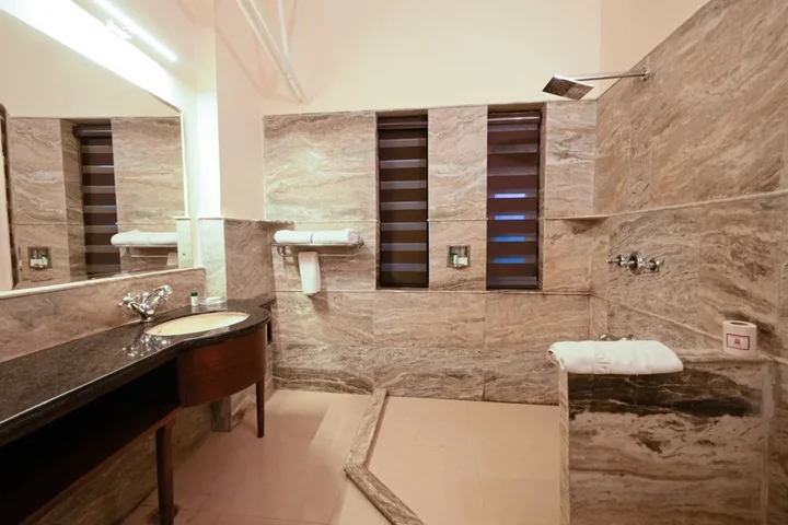Байджнатх: WelcomHeritage Taragarh Palace