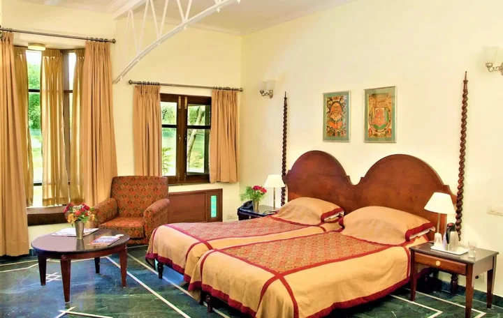 Байджнатх: WelcomHeritage Taragarh Palace
