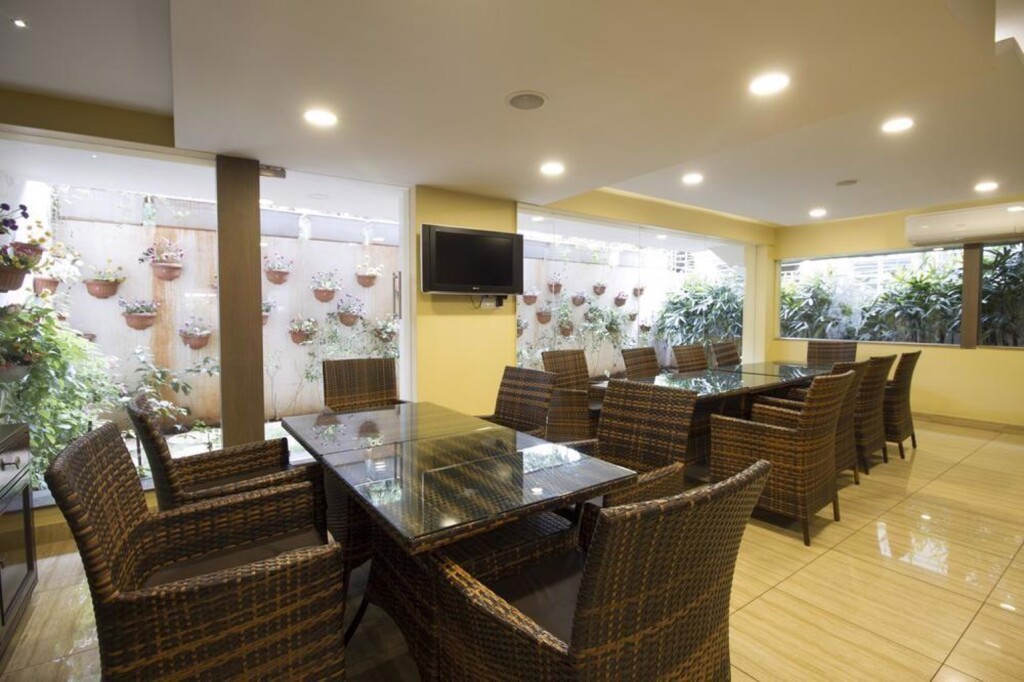Бангалор: Apollo Greens Serviced Apartments