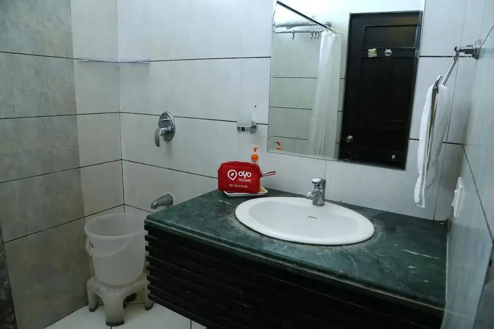 Чандигарх: Capital O 925 Hotel Central Park 17