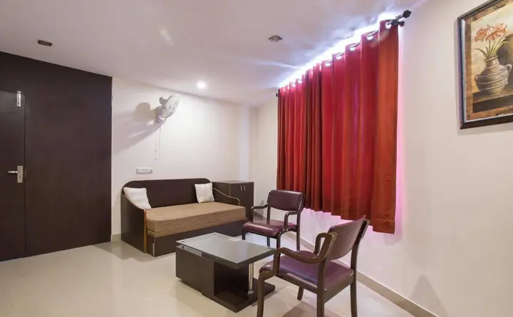 Джайпур: OYO 410 Hotel Lily Bay Inn