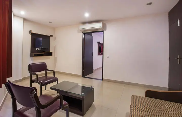 Джайпур: OYO 410 Hotel Lily Bay Inn