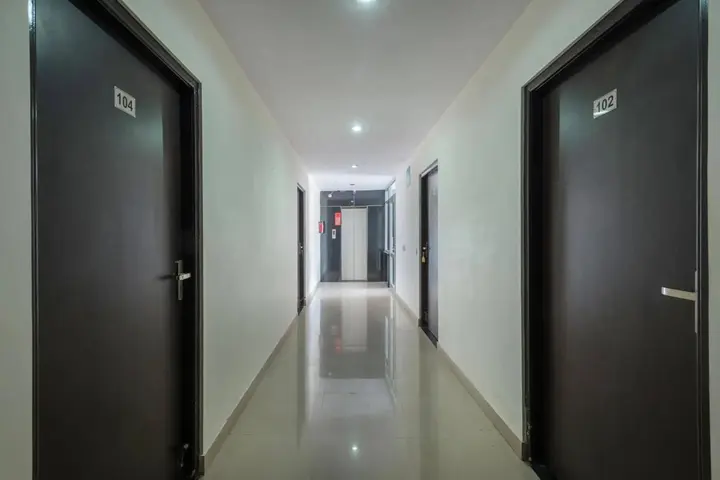 Джайпур: OYO 410 Hotel Lily Bay Inn