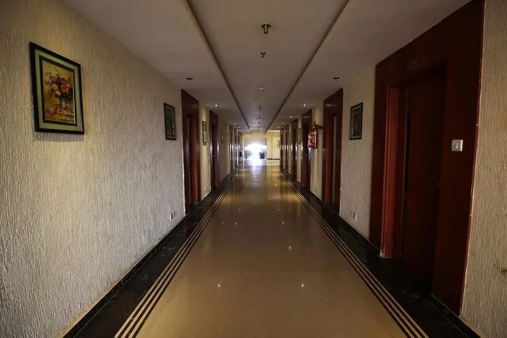 Ахмедабад: OYO 1821 Aarya Grand Hotel and Resort