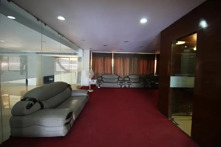 Ахмедабад: OYO 1821 Aarya Grand Hotel and Resort