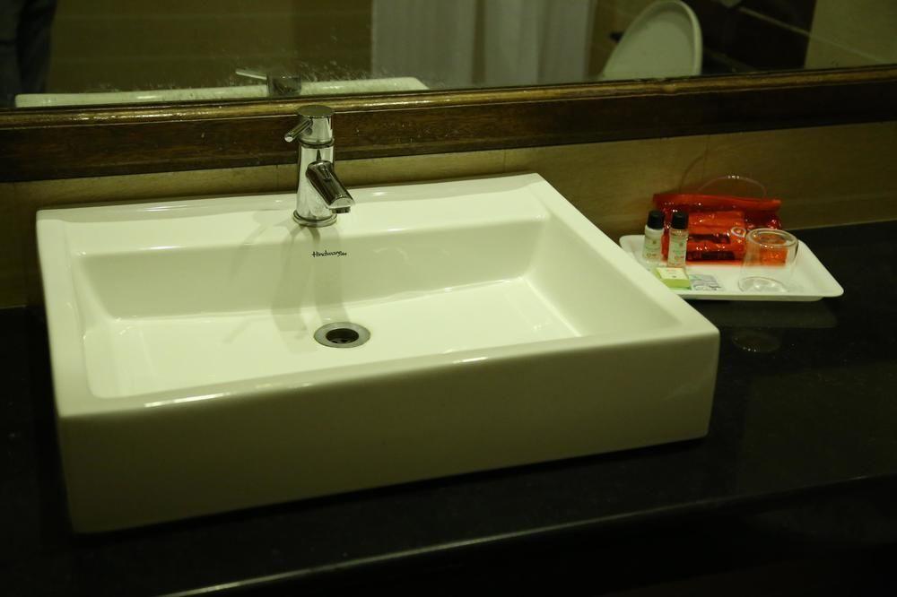 Зиракпур: OYO 1423 Hotel Monerio