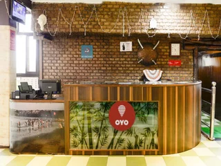Панаджи: OYO 805 near Panaji Market