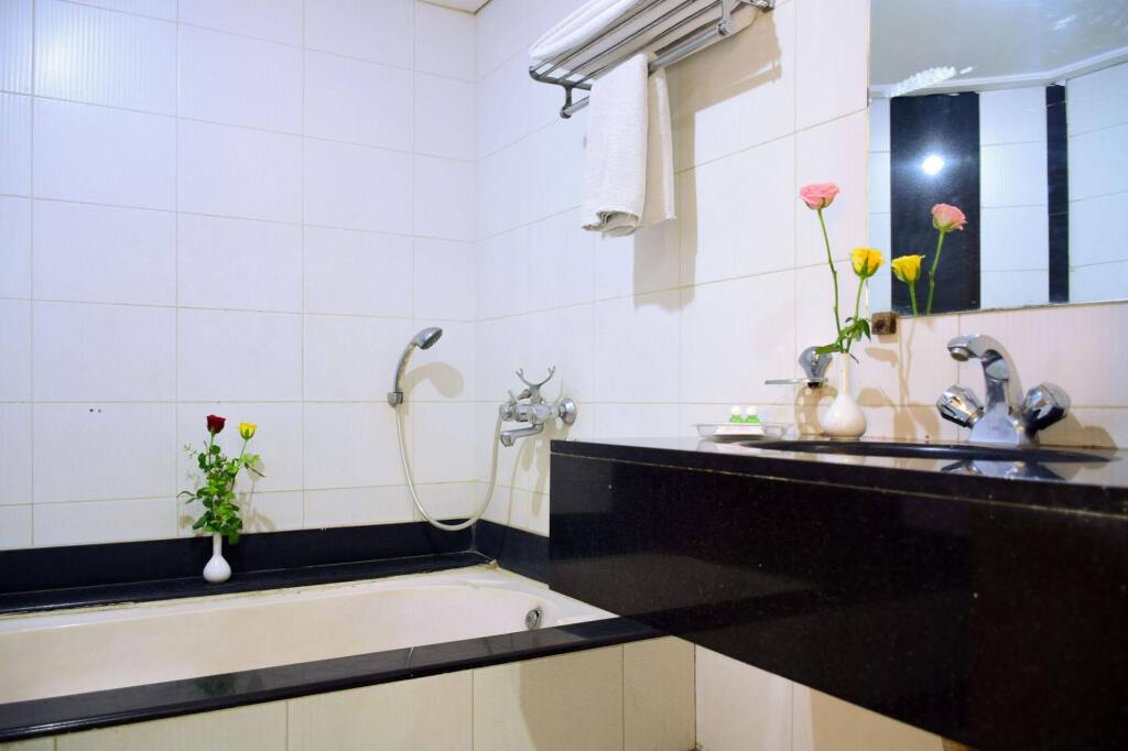 Хидерабад: ZO Rooms Ameerpet Satyam