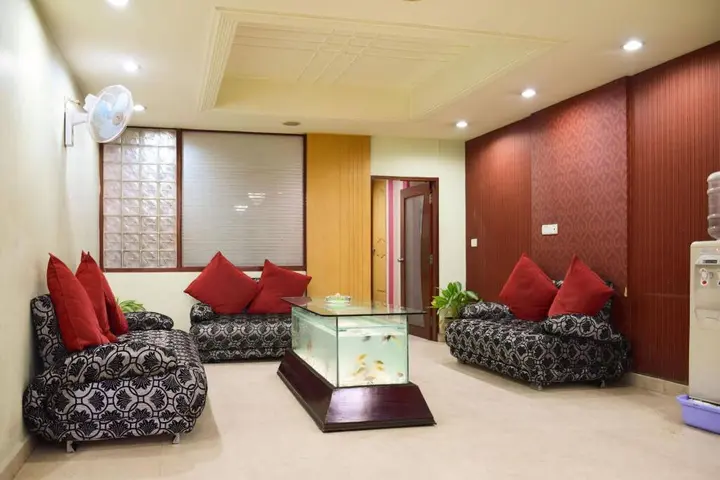 Хидерабад: ZO Rooms Ameerpet Satyam