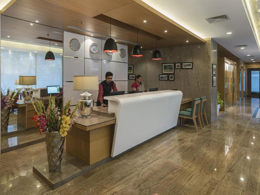 Тхане: GCC Northside Hotel